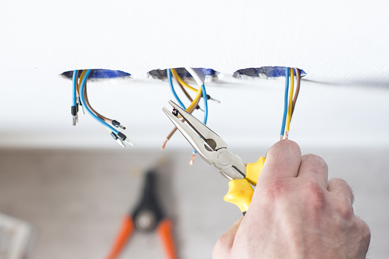 Domestic Electrician Courses in Crawley West Sussex