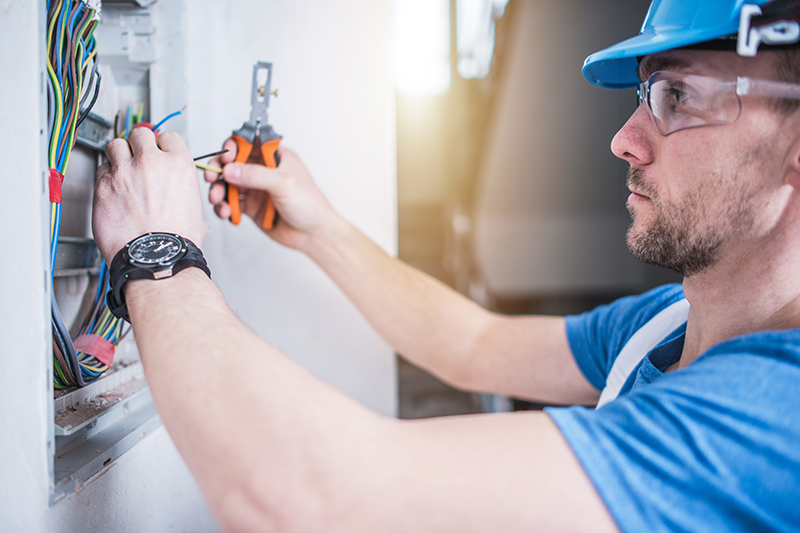 Electrician Qualifications in Crawley West Sussex