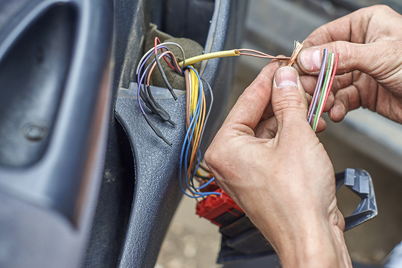 Mobile Auto Electrician Near Me in Crawley West Sussex